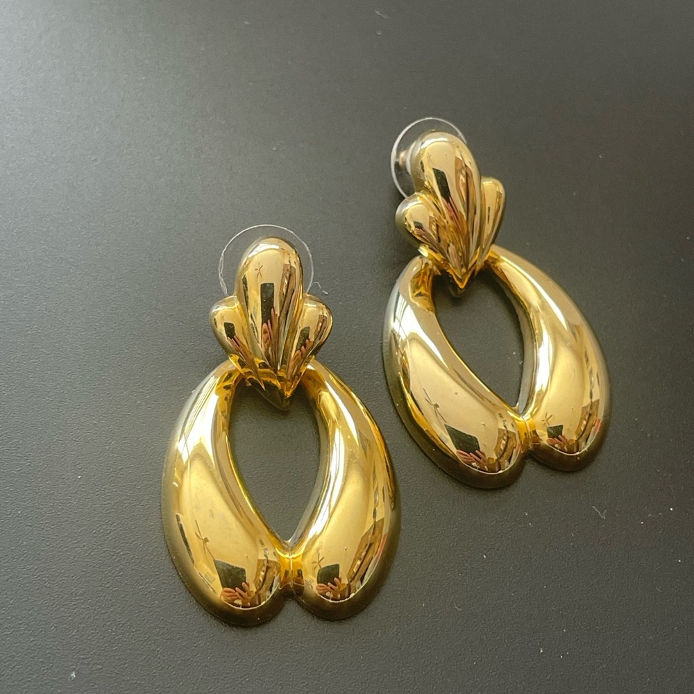 Elegant Gold Earrings